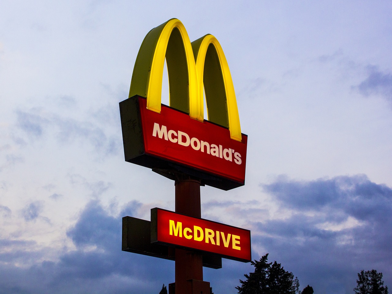 McDonald’s McFlurry – historia, smaki i składniki